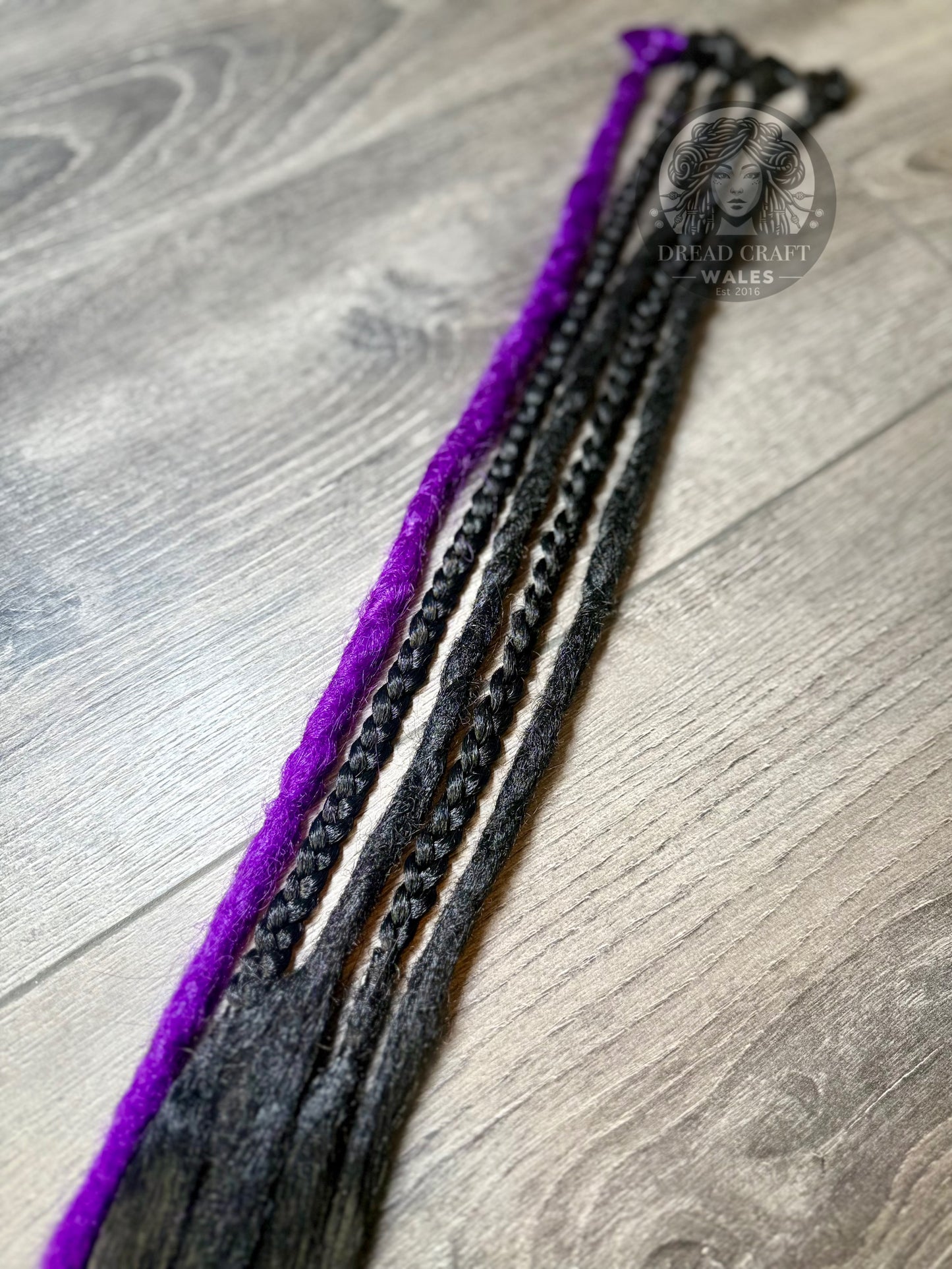 Black & Purple Braid + Dreadlock Extensions - 5 Pack