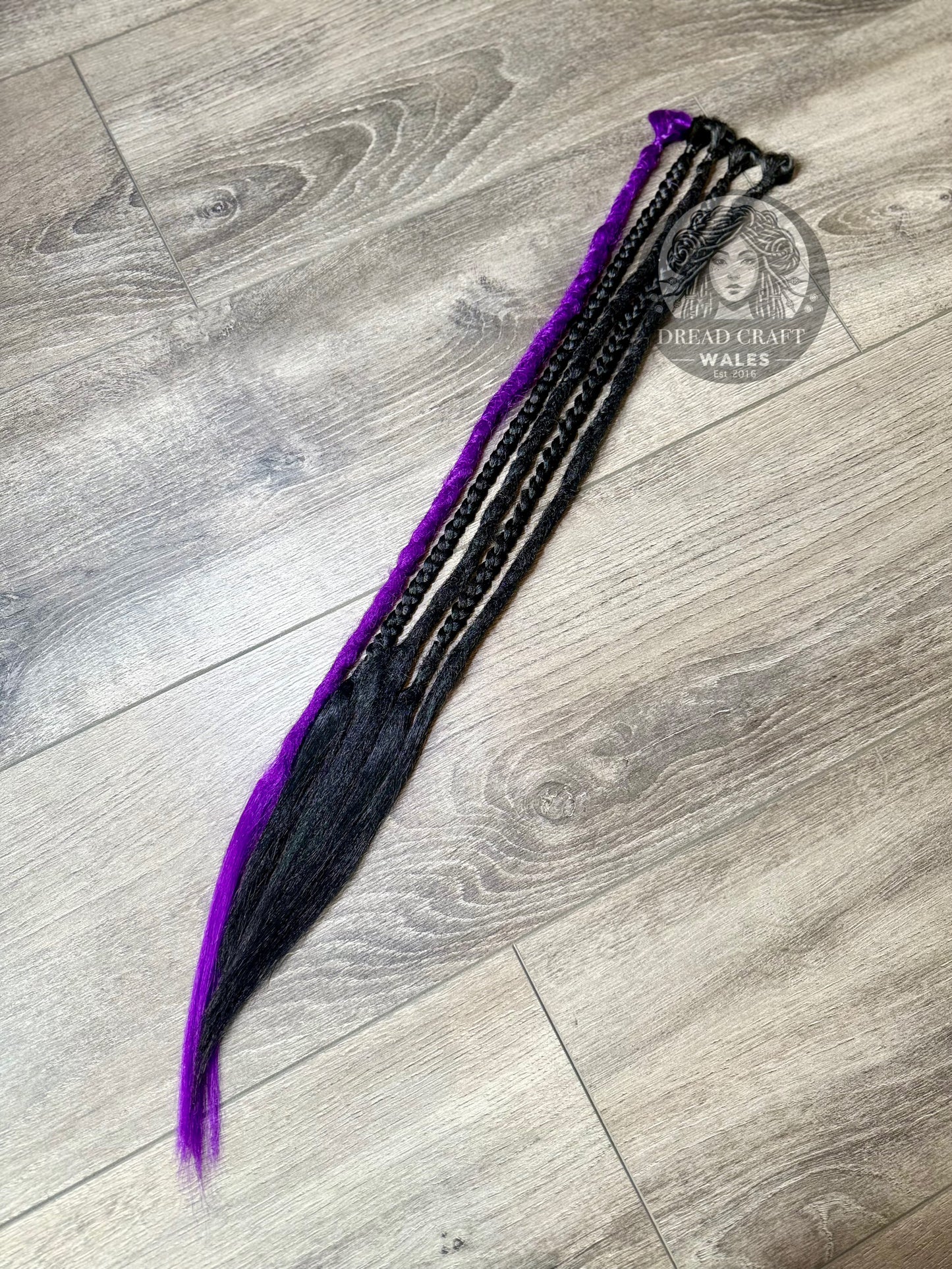 Black & Purple Braid + Dreadlock Extensions - 5 Pack