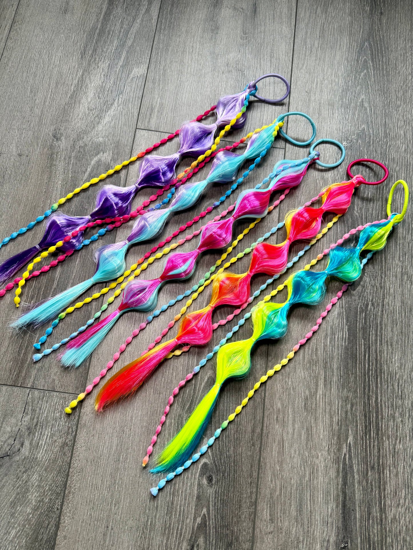 Bubble Braids on Hair Tie (1pc)