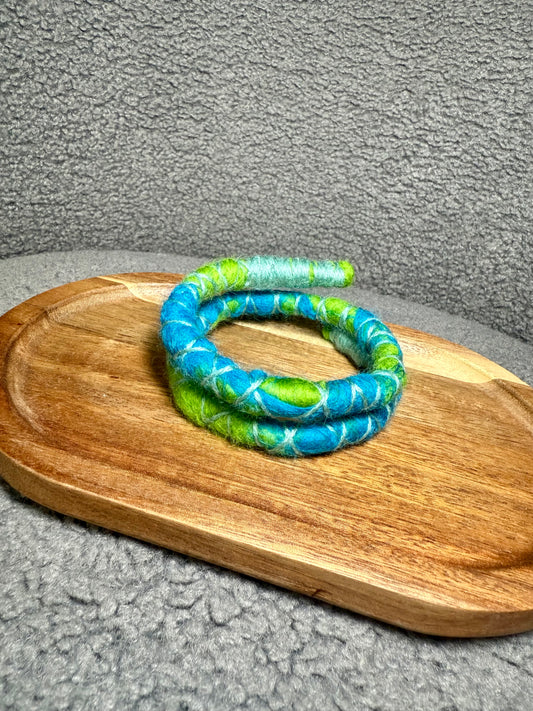 Dreadlock Spiral Tie - Green Blue