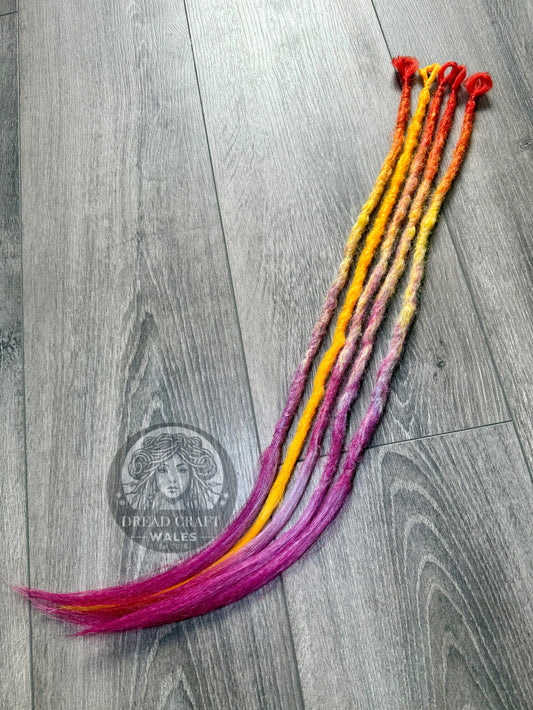 Rainbow SE Dreadlock Extensions - 5 Pack